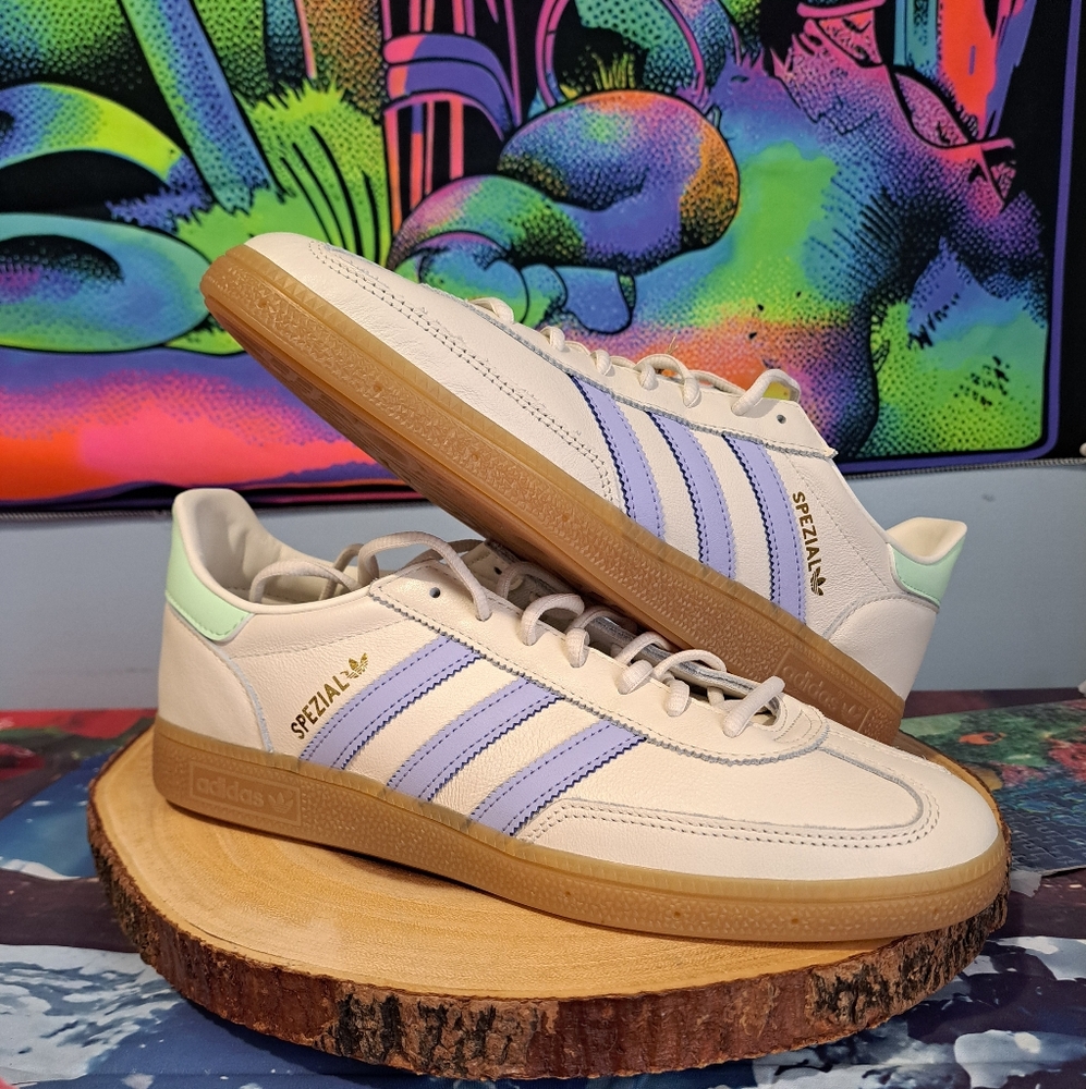 ADIDAS HANDBALL SPEZIAL OFF WHITE VIOLET PURPLE GUM IH2460 SIZE 10.5 NEW